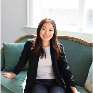 Meet your Posher, Vivian